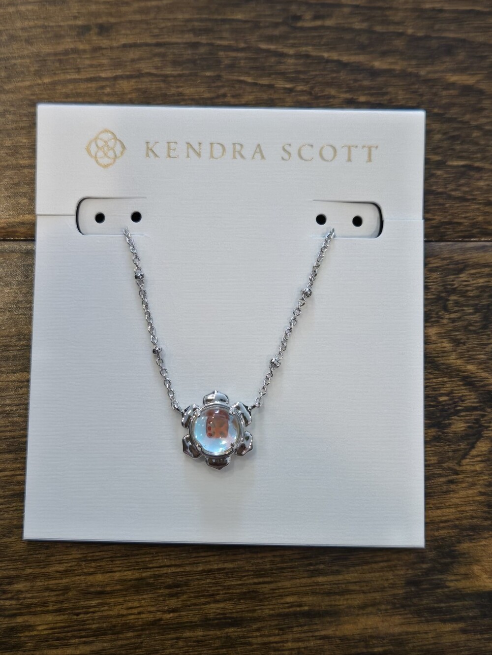 NWT Kendra Scott Susie Short Pendant Necklace Rhodium Dichroic Glass - Picture 2 of 10
